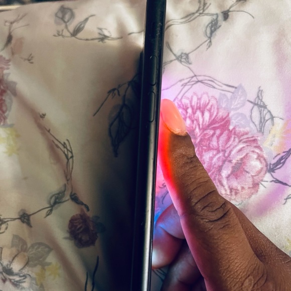 Apple IPhone 7 - Picture 5 of 7